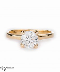 Pre-owned ladies Diamond solitaire set with a 1.12 carat round brilliant cut diamond made of 18-carat yellow gold